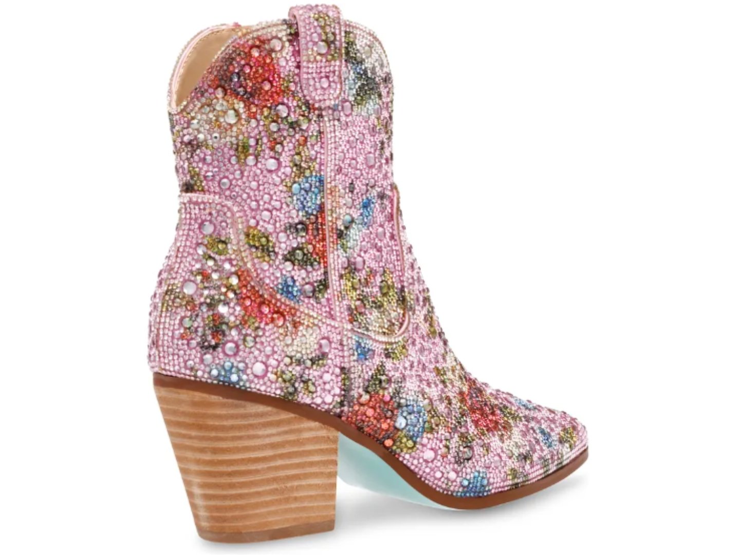 Betsey Johnson: Diva in Floral Multi