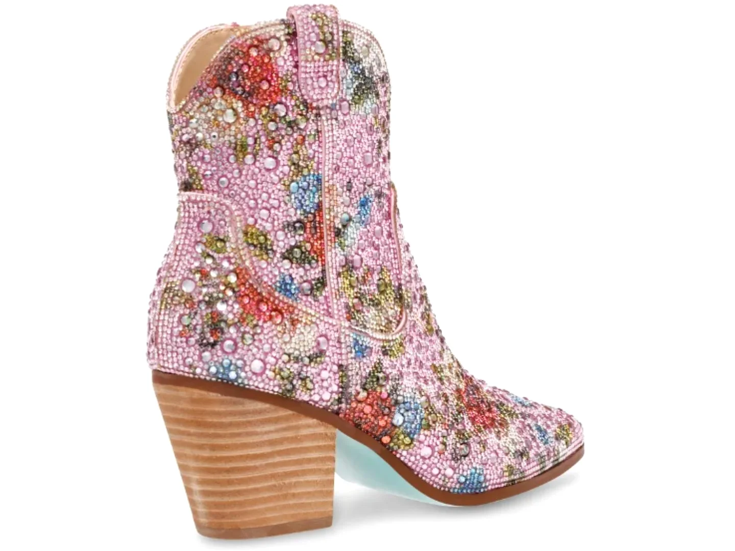 Betsey Johnson: Diva in Floral Multi