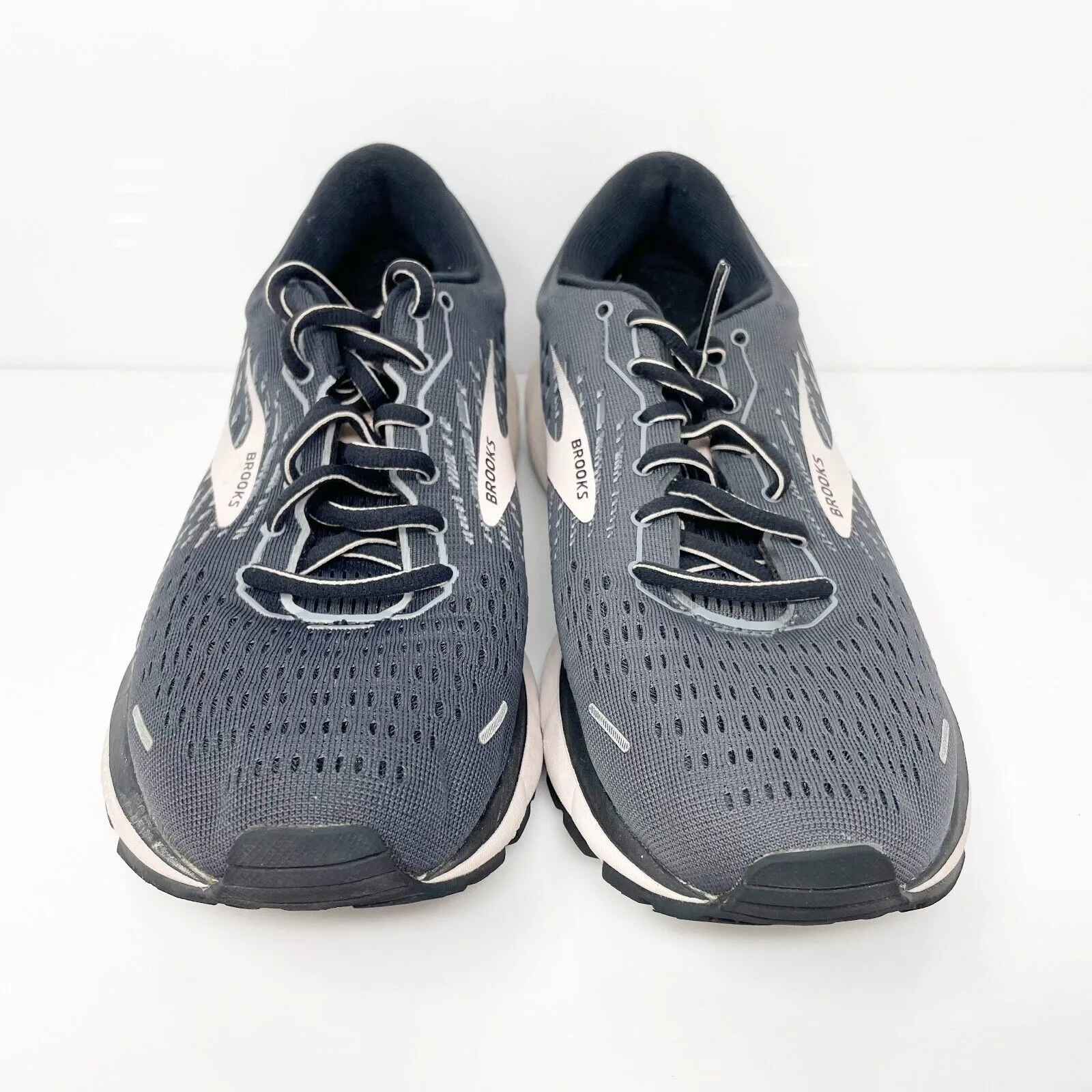 Brooks Womens Ghost 13 1203381B062 Gray Running Shoes Sneakers Size 9 B