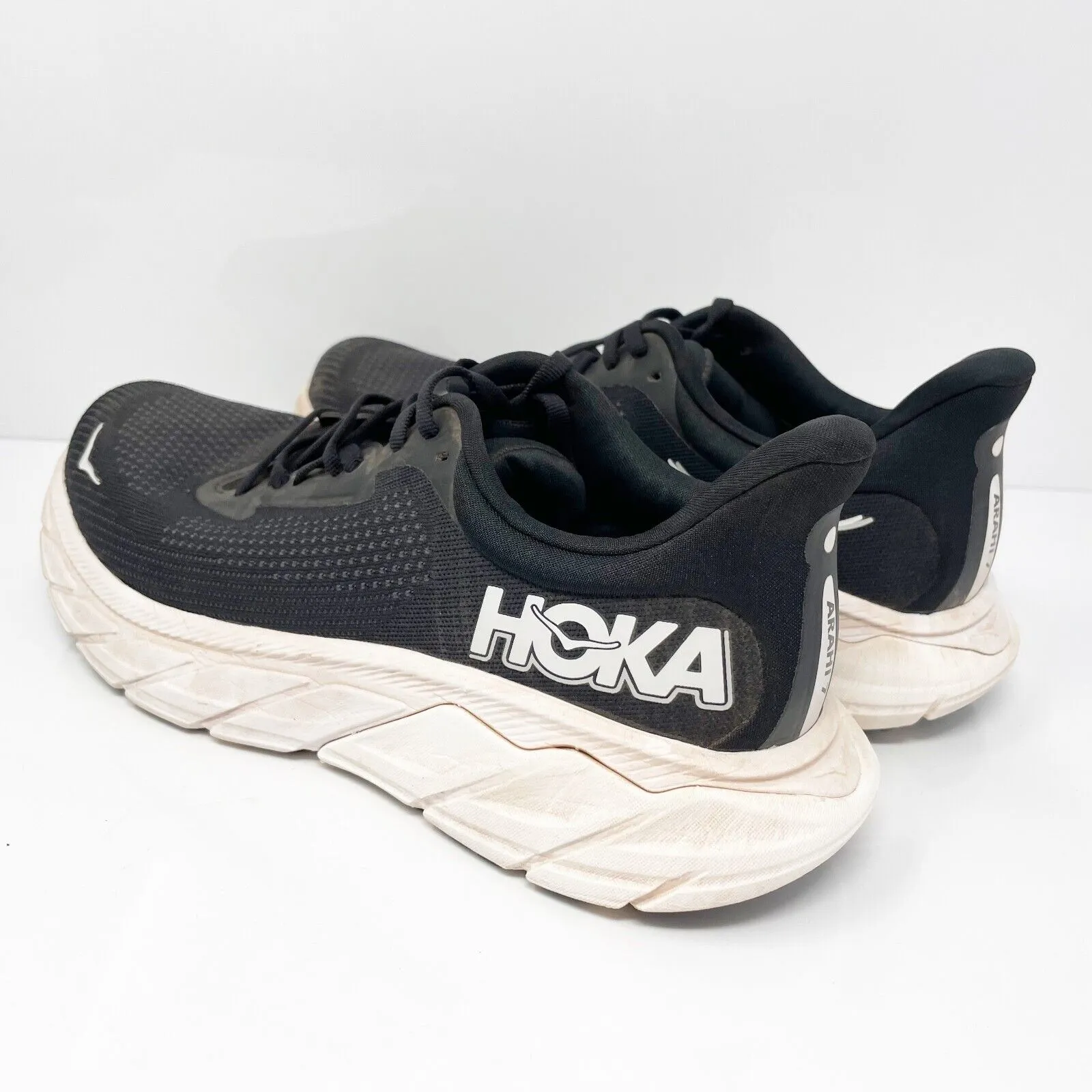 Hoka One One Mens Arahi 7 1147850 BWHT Black Running Shoes Sneakers Size 9 D