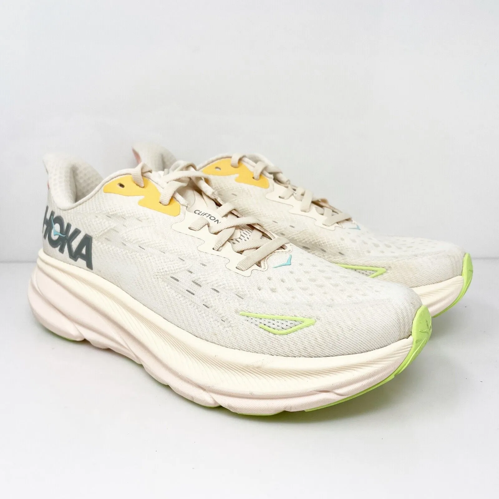 Hoka One One Womens Clifton 9 1127896 VLS Beige Running Shoes Sneakers Sz 8.5 B