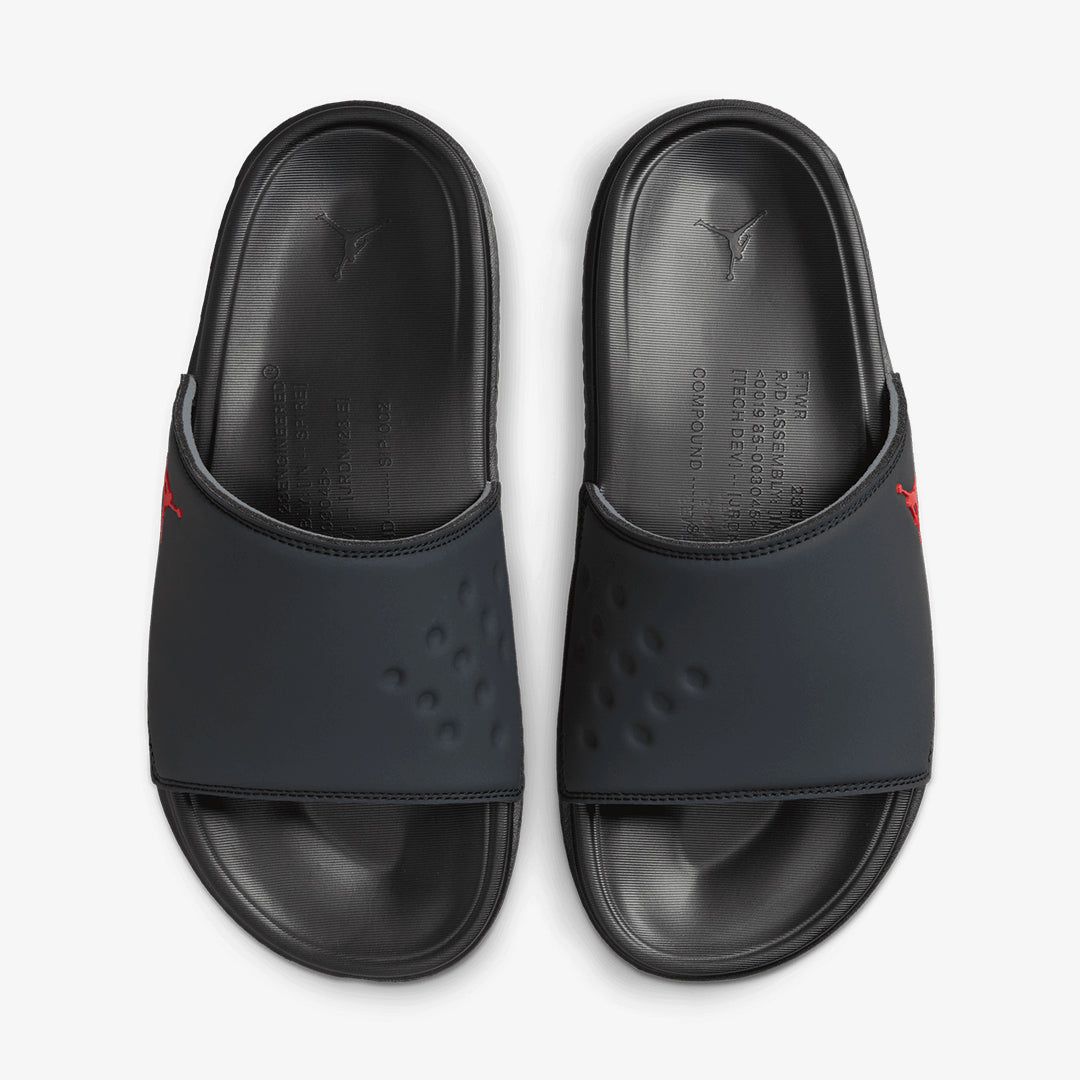 PLAY SLIDE 'ANTHRACITE/UNIVERSITY RED-BLACK'