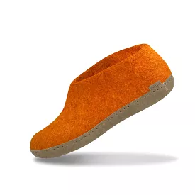 Shoe with leather sole - Orange