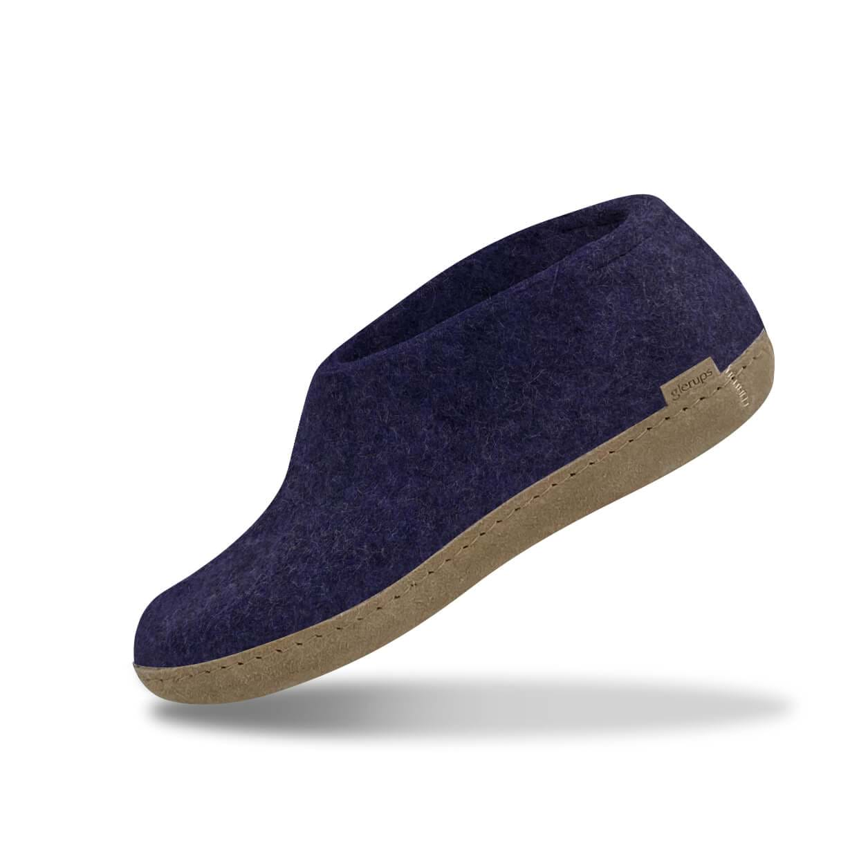 Shoe with leather sole - Purple