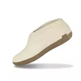 Shoe with leather sole - White