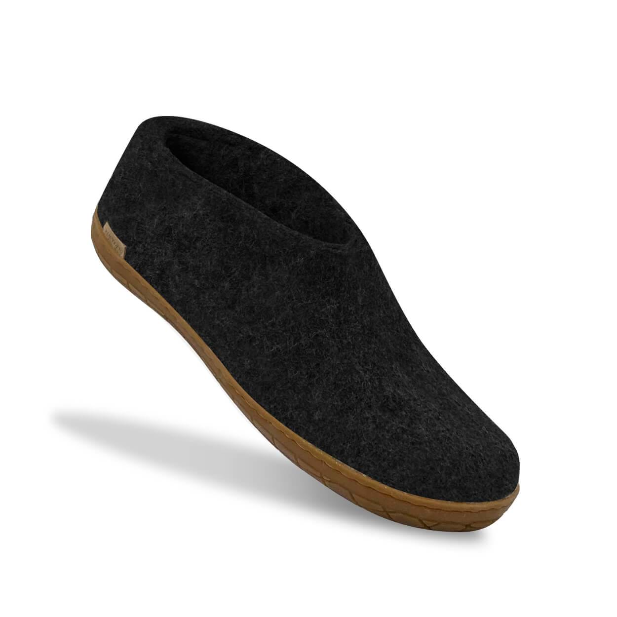 Shoe with natural rubber sole - honey - Charcoal