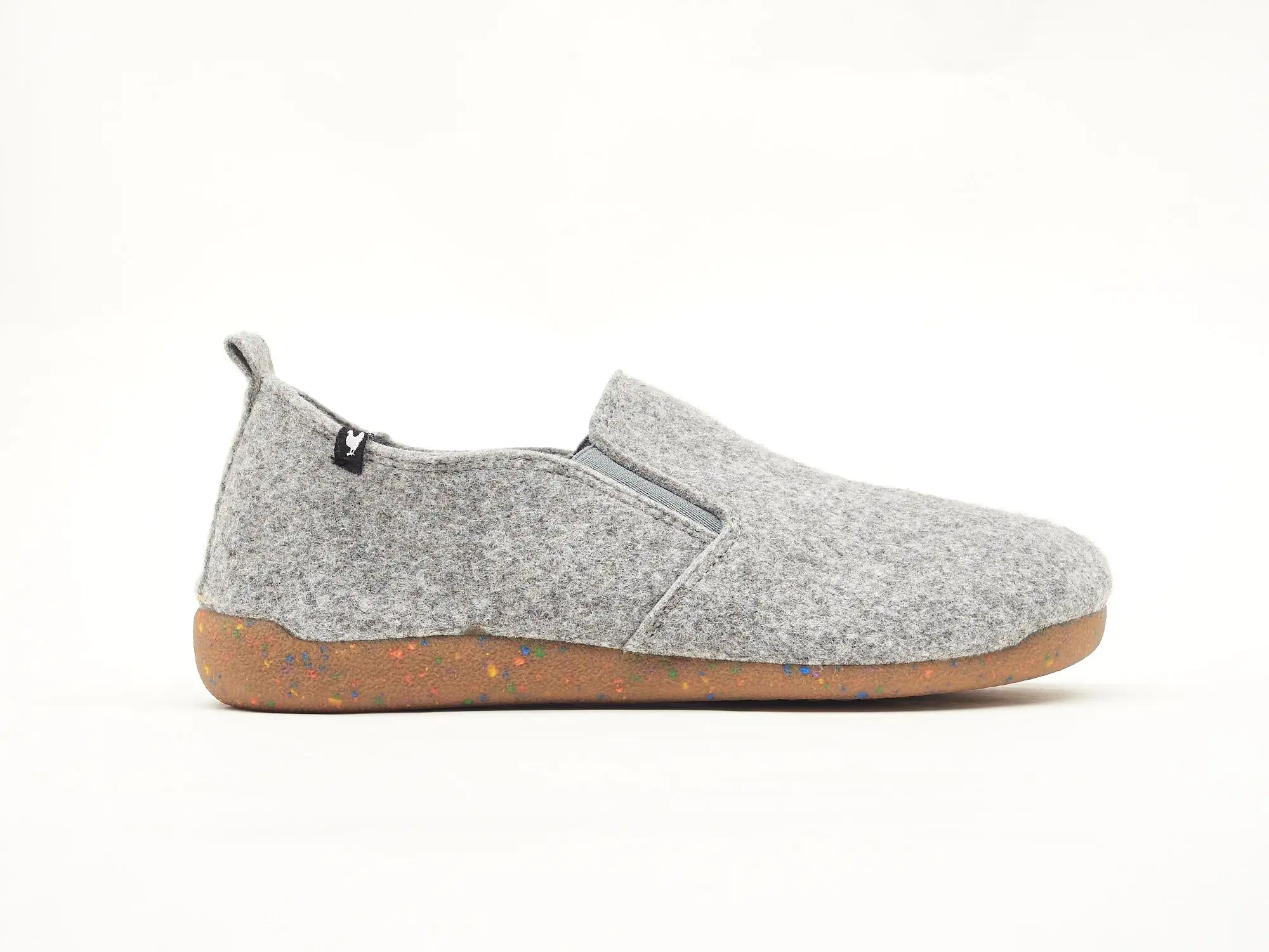 Soft eco felt slippers with rubber soles, 100% recycled