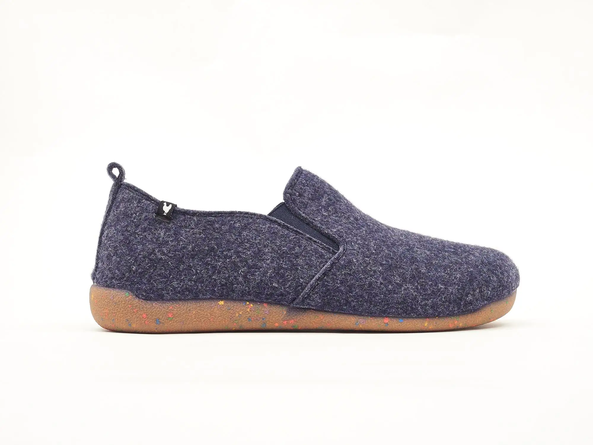 Soft eco felt slippers with rubber soles, 100% recycled