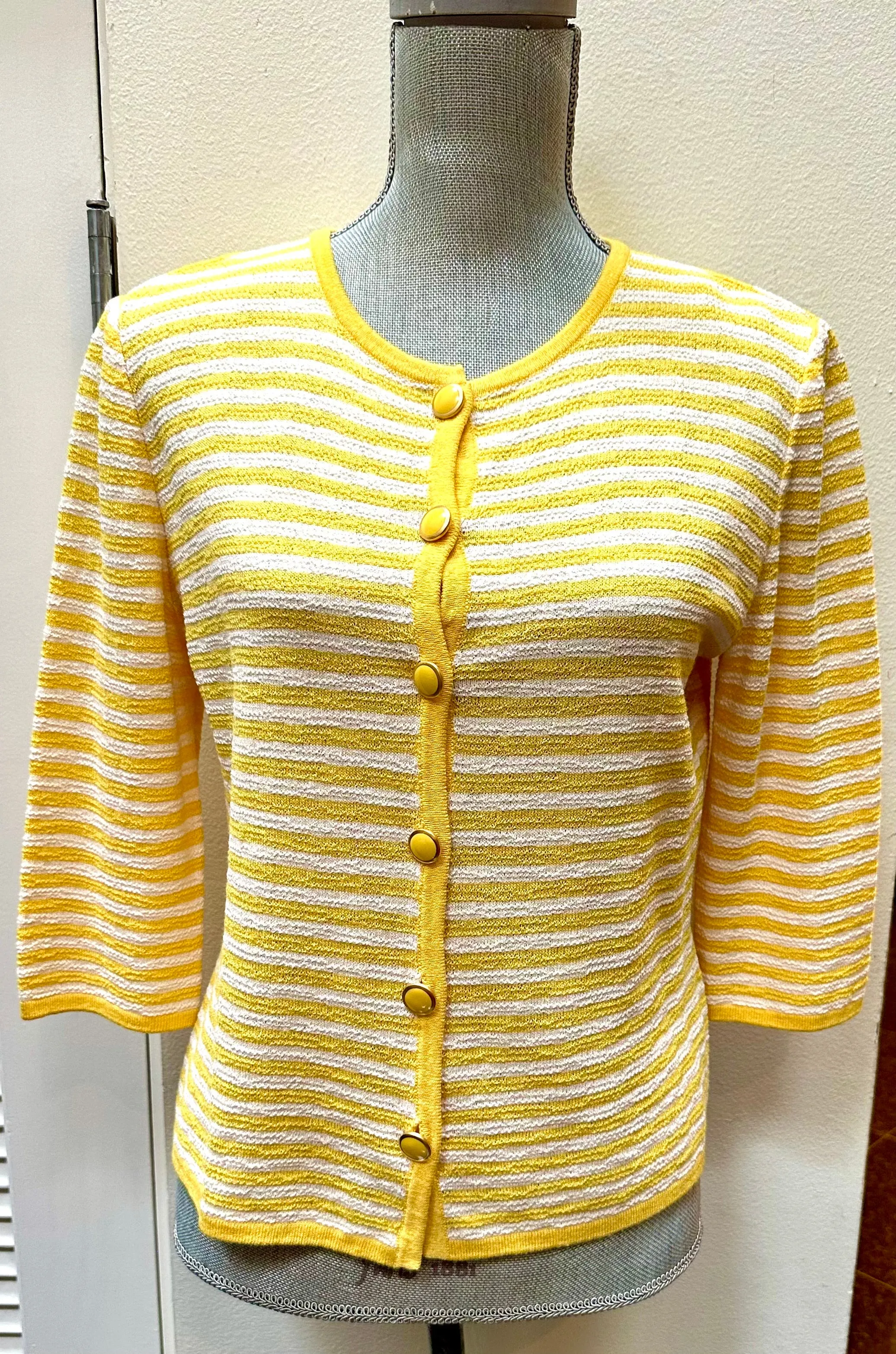 St. John Collection Knits Yellow and White Striped Jacket Size 6 Made in USA (preowned)