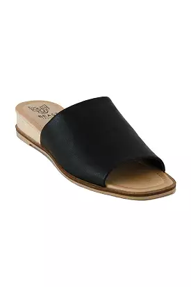 Vanessa Slide Sandals