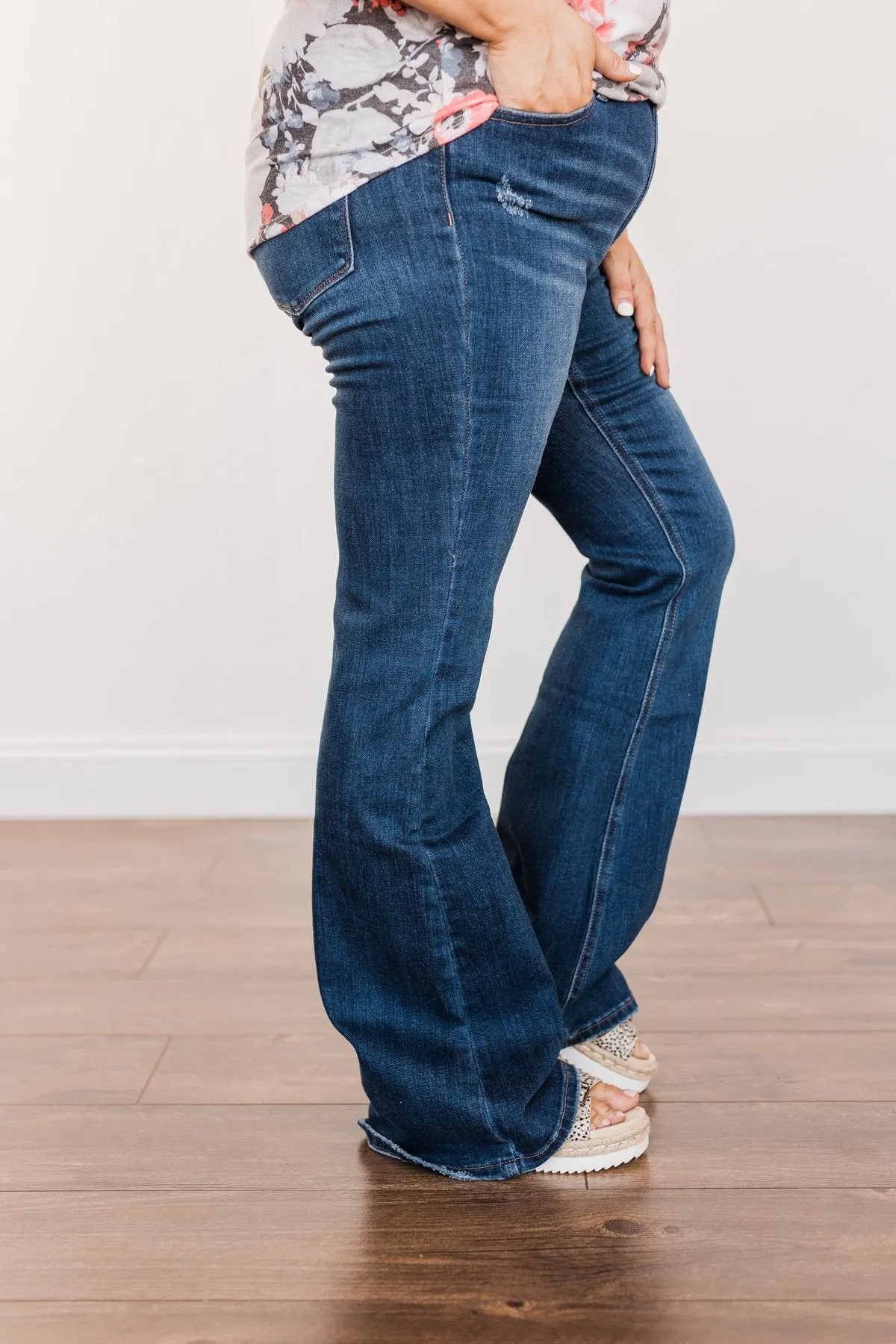 Vervet Mid-Rise Flare Jeans- Elizabeth Wash