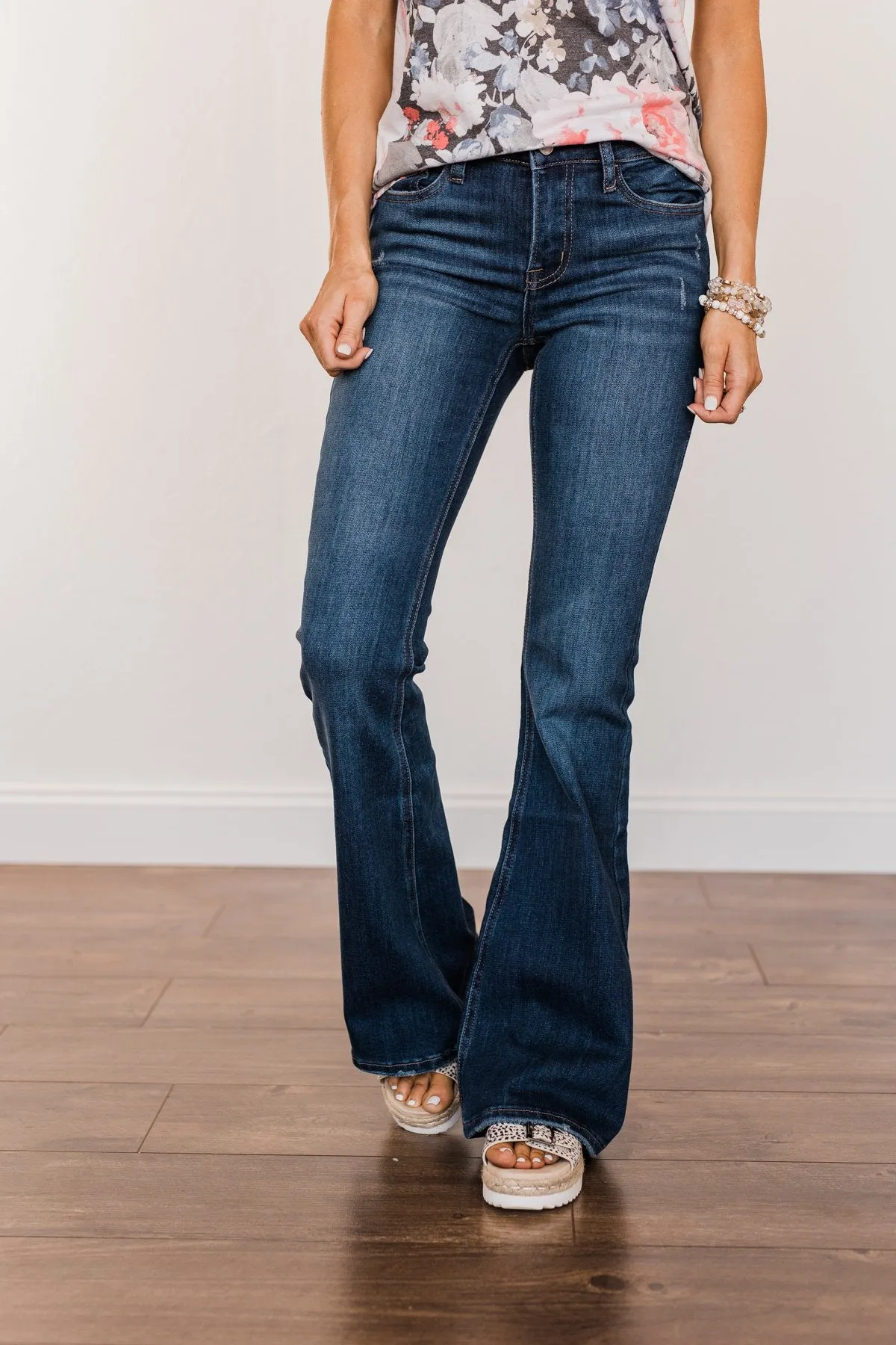 Vervet Mid-Rise Flare Jeans- Elizabeth Wash