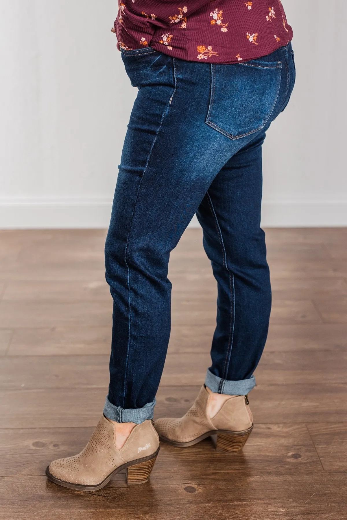 Vervet Mid-Rise Skinny Jean- Arabella Wash